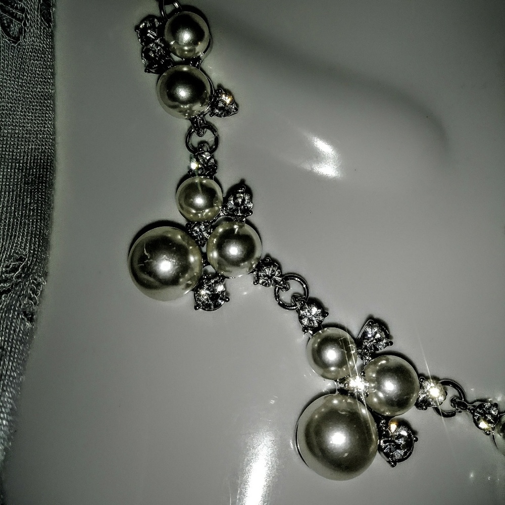 Paparazzi Jewelry Set Pearl & Rhinestone Combo - Picture 3 of 7